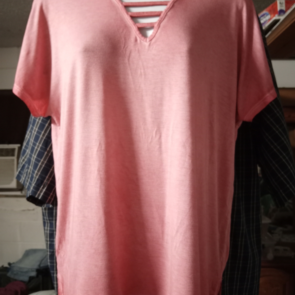 Hippie Rose Men's Coral V-Neck Tee